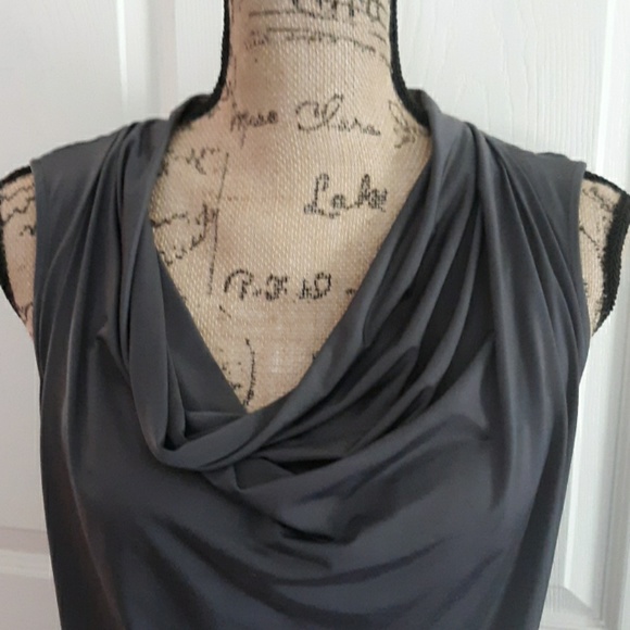 Blouse - Picture 2 of 8